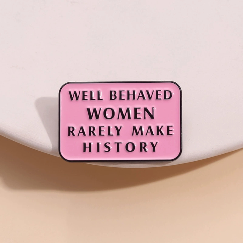 Broche esmaltado con citas fam - Jewelry Making The Well reseña y precio